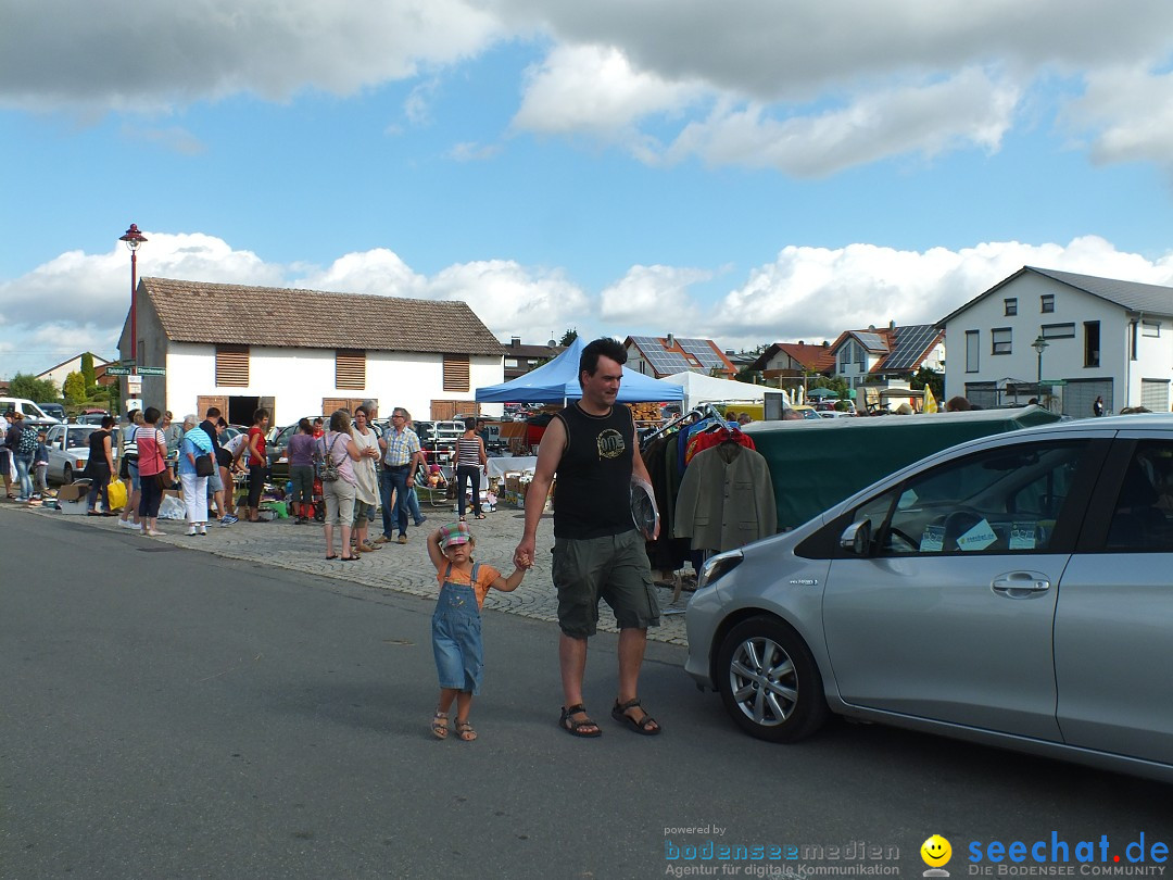 Flohmarkt und Fest: Oggelshausen in Oberschwaben, 24.07.2015