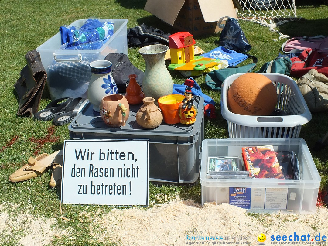 Flohmarkt und Fest: Oggelshausen in Oberschwaben, 24.07.2015