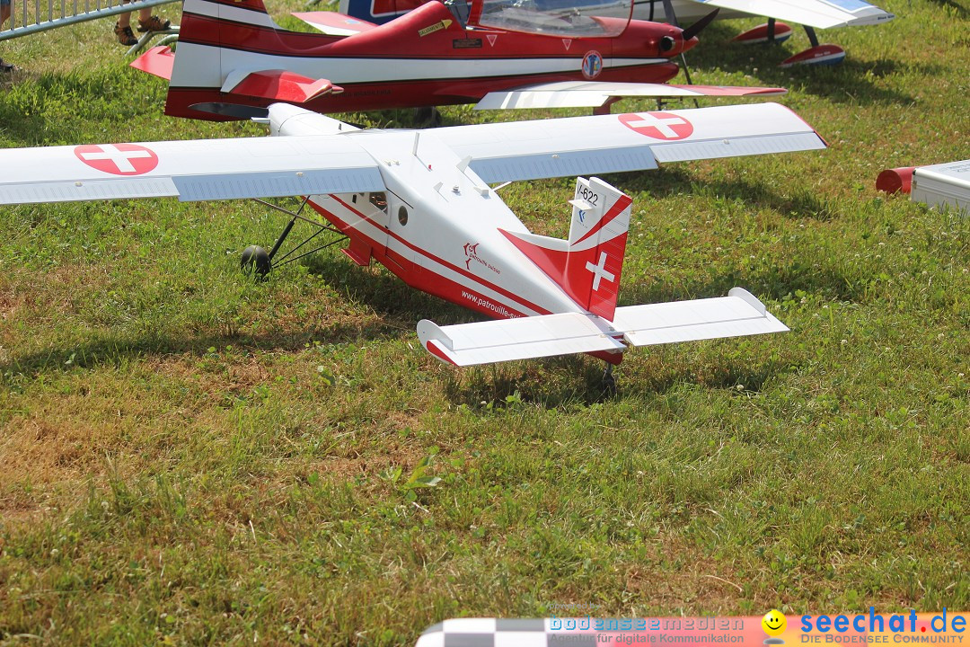 Flugtage: Sitterdorf in der Schweiz, 09.08.2015