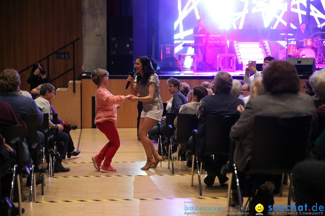 Anita &amp;amp;amp;amp;amp; Alexandra Hofmann - 100.000 Volt: Singen am Bodensee, 18.04.2016