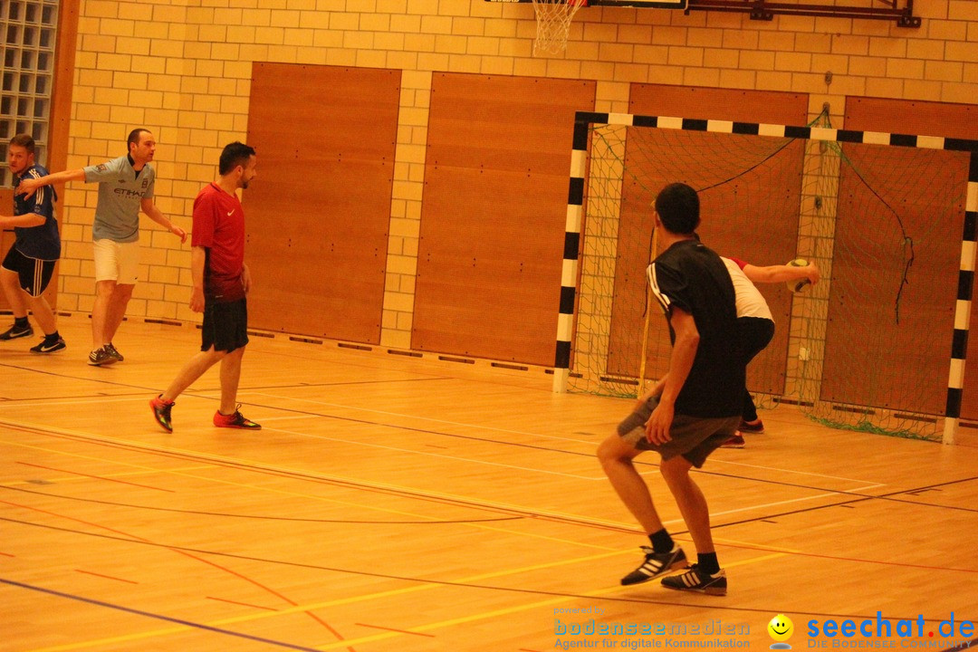Fussball: St. Gallen,  Schweiz, 26.04.2016