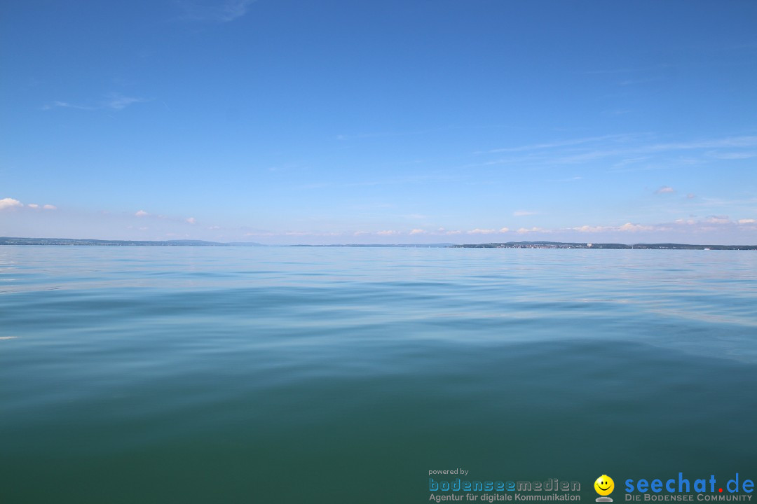 BODENSEEBOOT.DE - Bodenseequerung von Bernhard Nuss: Friedrichshafen, 04.07