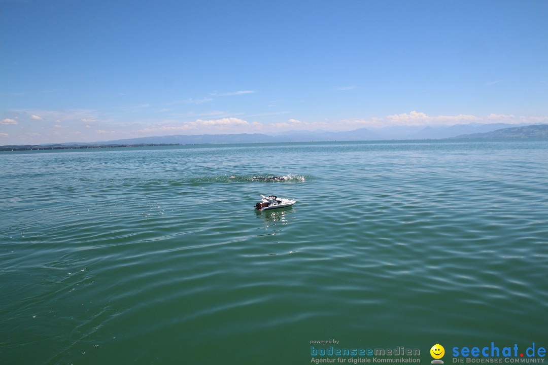 BODENSEEBOOT.DE - Bodenseequerung von Bernhard Nuss: Friedrichshafen, 04.07