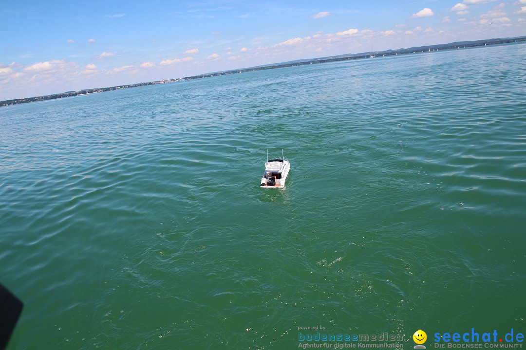 BODENSEEBOOT.DE - Bodenseequerung von Bernhard Nuss: Friedrichshafen, 04.07