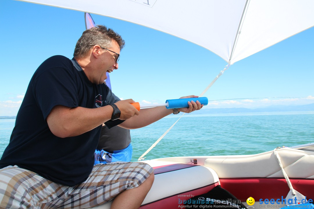 BODENSEEBOOT.DE - Bodenseequerung von Bernhard Nuss: Friedrichshafen, 04.07