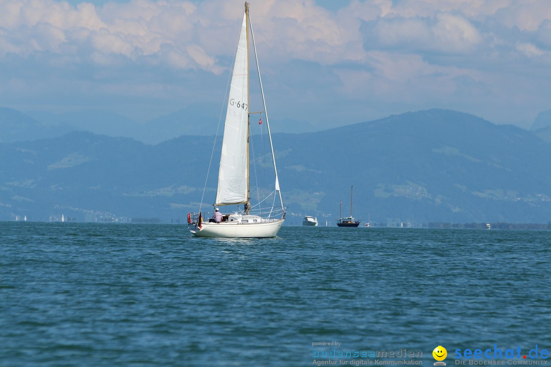 BODENSEEBOOT.DE - Bodenseequerung von Bernhard Nuss: Friedrichshafen, 04.07