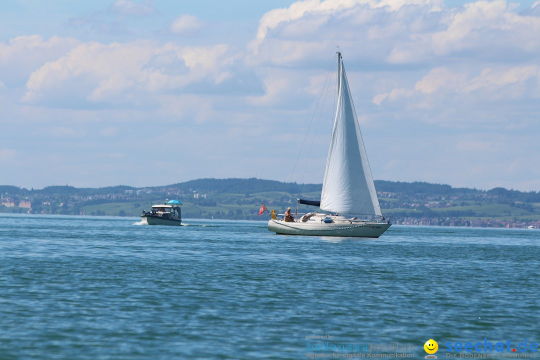 BODENSEEBOOT.DE - Bodenseequerung von Bernhard Nuss: Friedrichshafen, 04.07