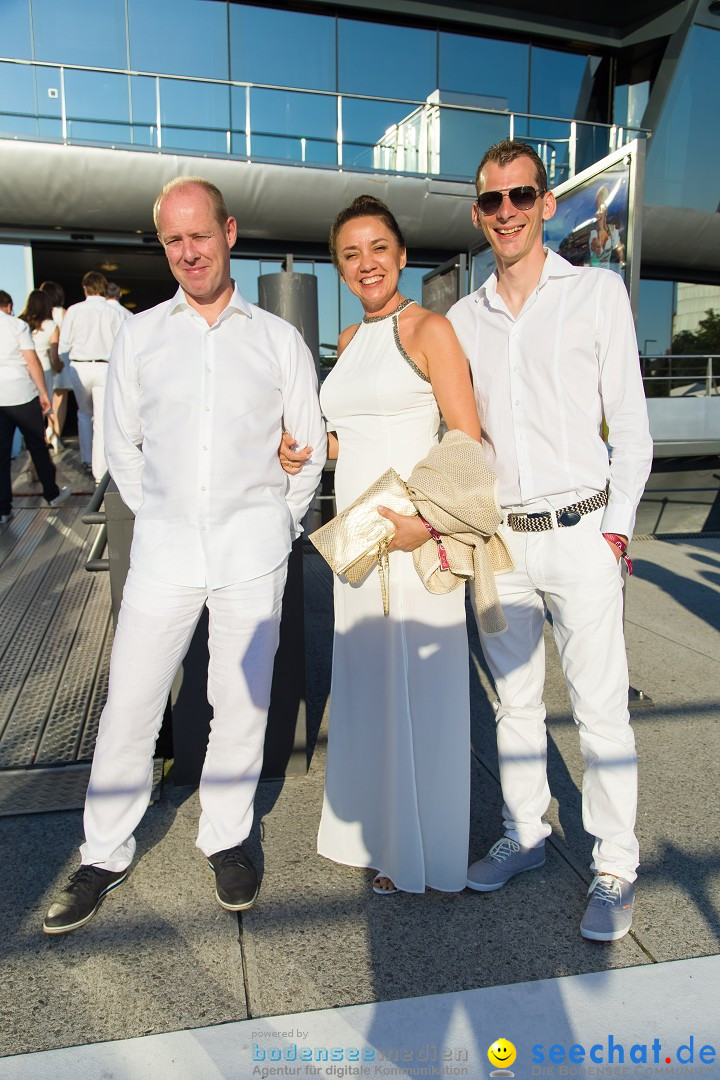 Sonnenkoenigin-White-Night-16-07-2016-Bodensee-Community-SEECHAT_DeIMG_0656.jpg