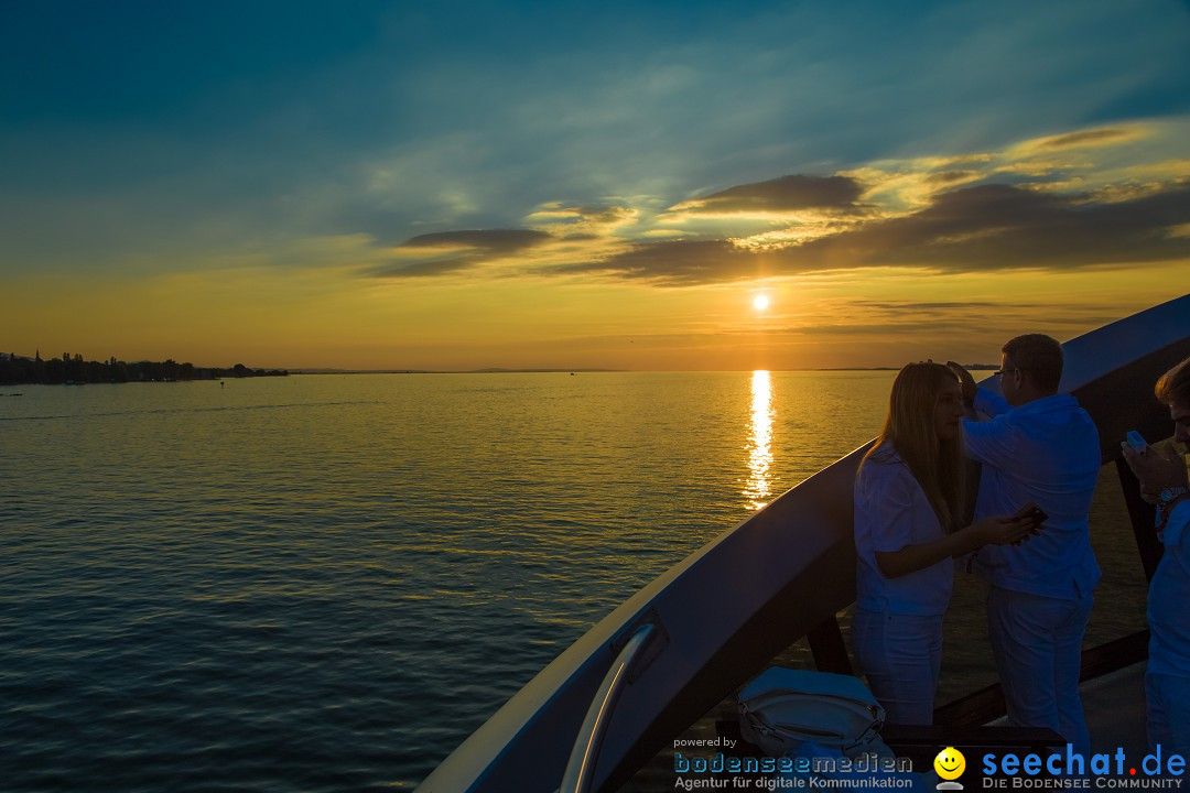 Sonnenkoenigin-White-Night-16-07-2016-Bodensee-Community-SEECHAT_DeIMG_0798.jpg