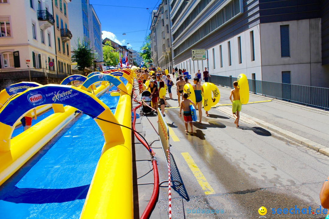 Slide my City - Wasserrutsche: St. Gallen in der Schweiz, 30.07.2016