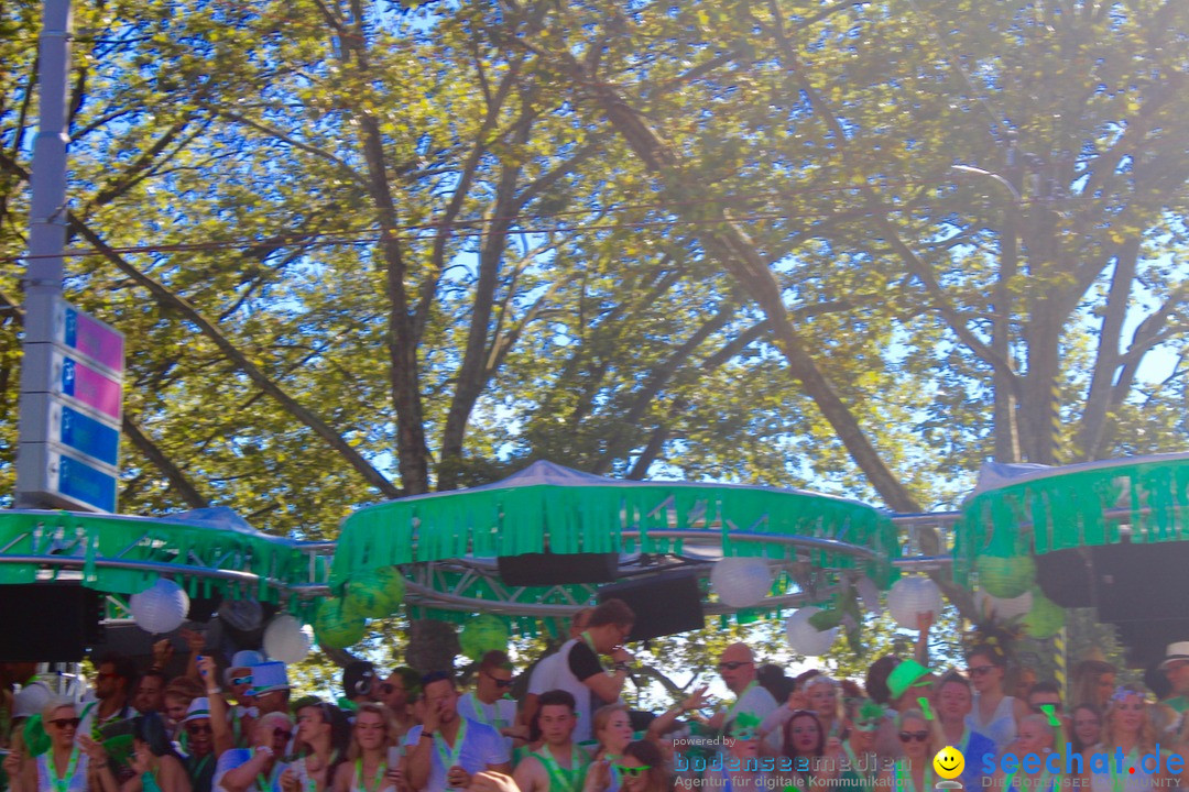 streetparade-Zuerich-2016-08-13-Bodensee-Community-SEECHAT_DE-_400_.jpg