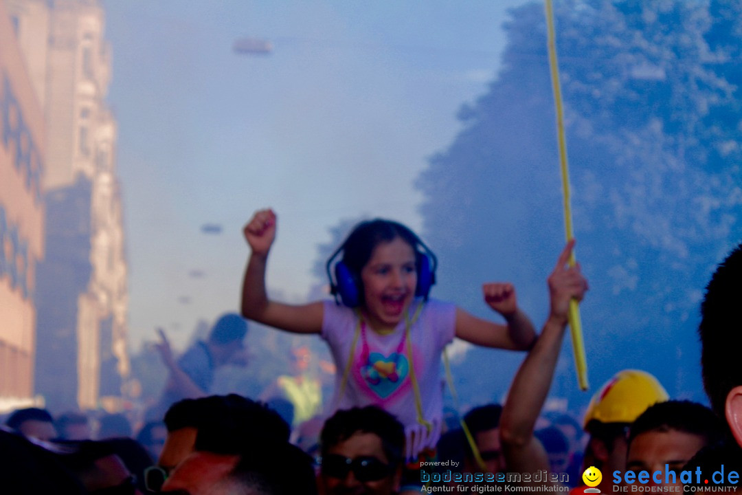 Streetparade-Zuerich-2016-08-13-Bodensee-Community-SEECHAT_DE-_82_1.jpg