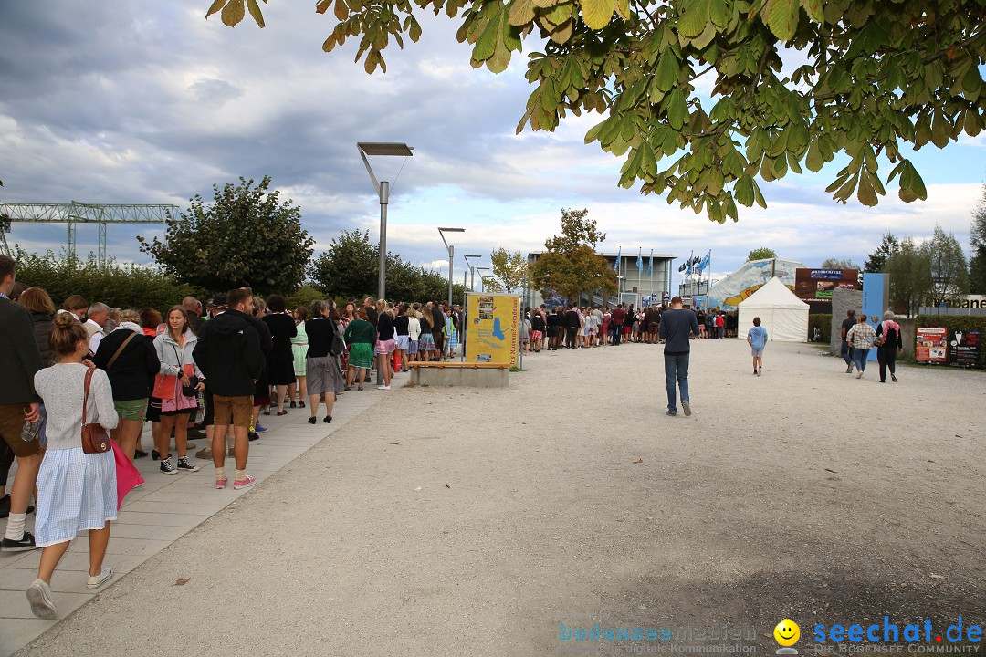 Oktoberfest am Bodensee - Trachen-Weltrekord: Konstanz, 02.10.2016