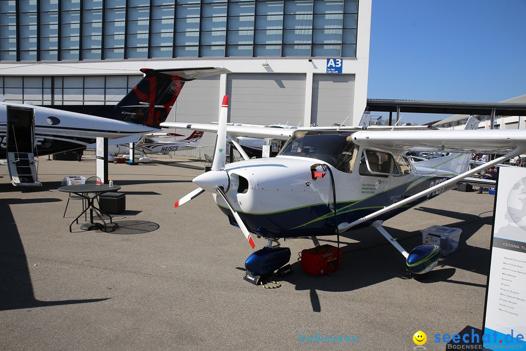 AERO - EXPO for General Aviation: Friedrichshafen am Bodensee, 08.04.2016