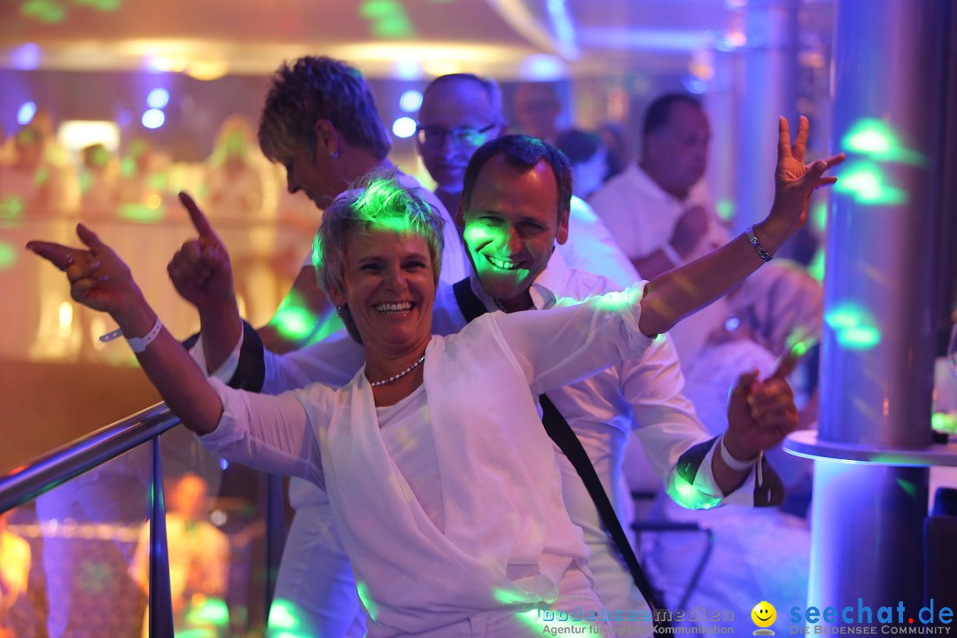 tSonnenkoenigin-White-Night-2017-07-15-Bodensee-Community-SEECHAT_DE-IMG_50