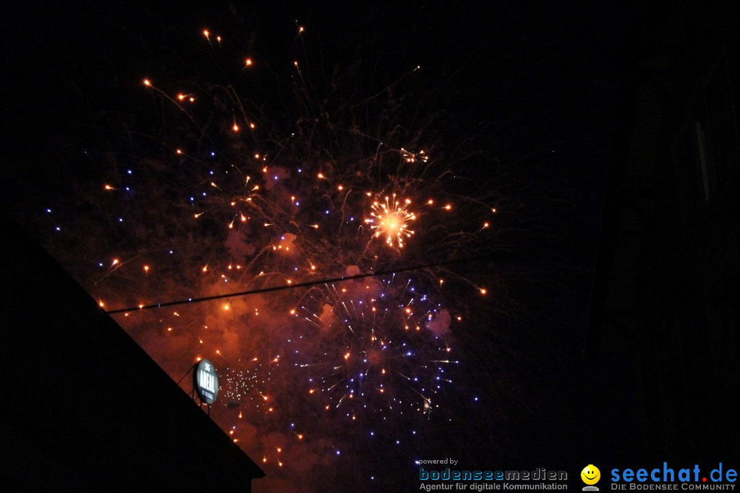 Feuerwerk am Himmel in Neuhausen am Rheinfall, 31.07.2017