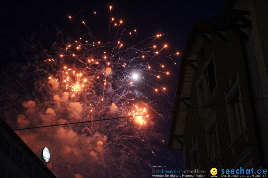 Feuerwerk am Himmel in Neuhausen am Rheinfall, 31.07.2017