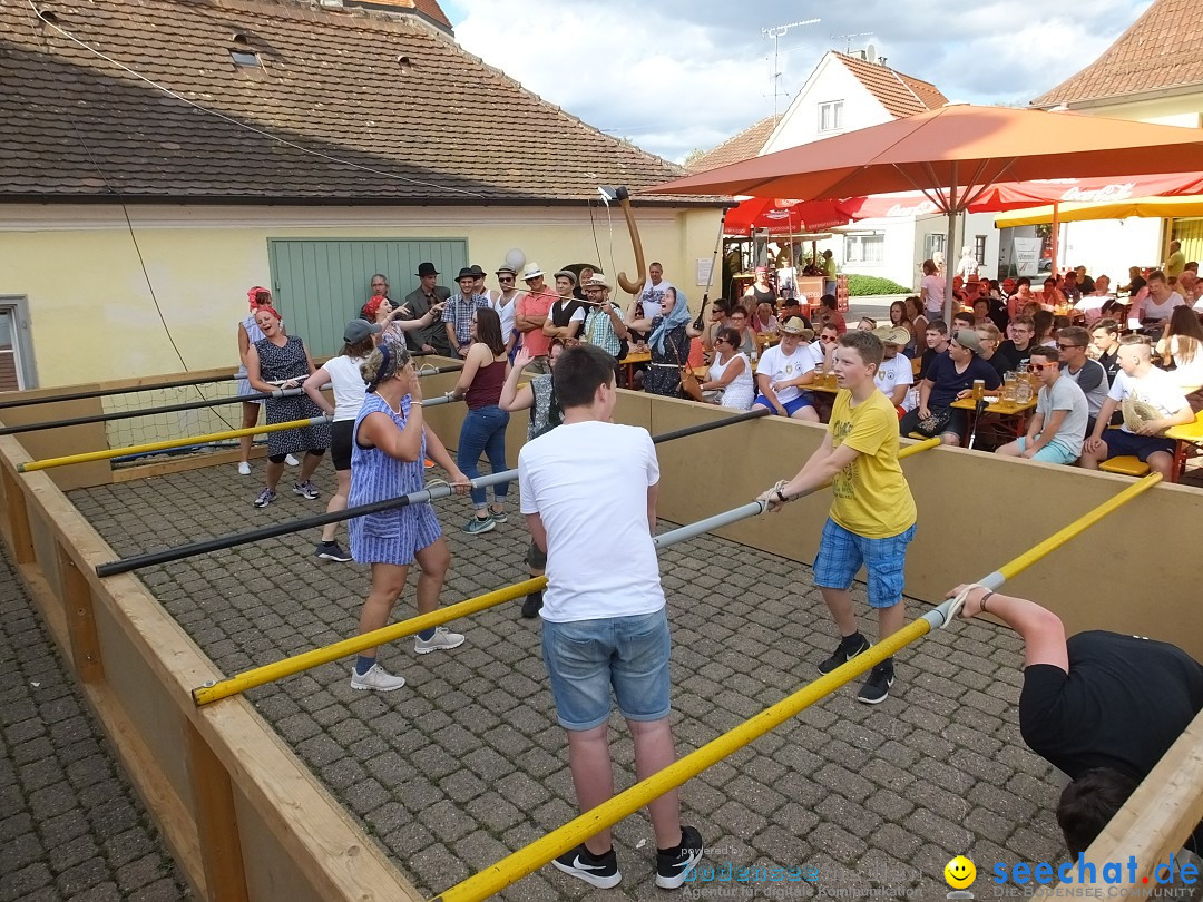 Handwerkermarkt mit Human-Soccer: Oggelshausen, 05.08.2017