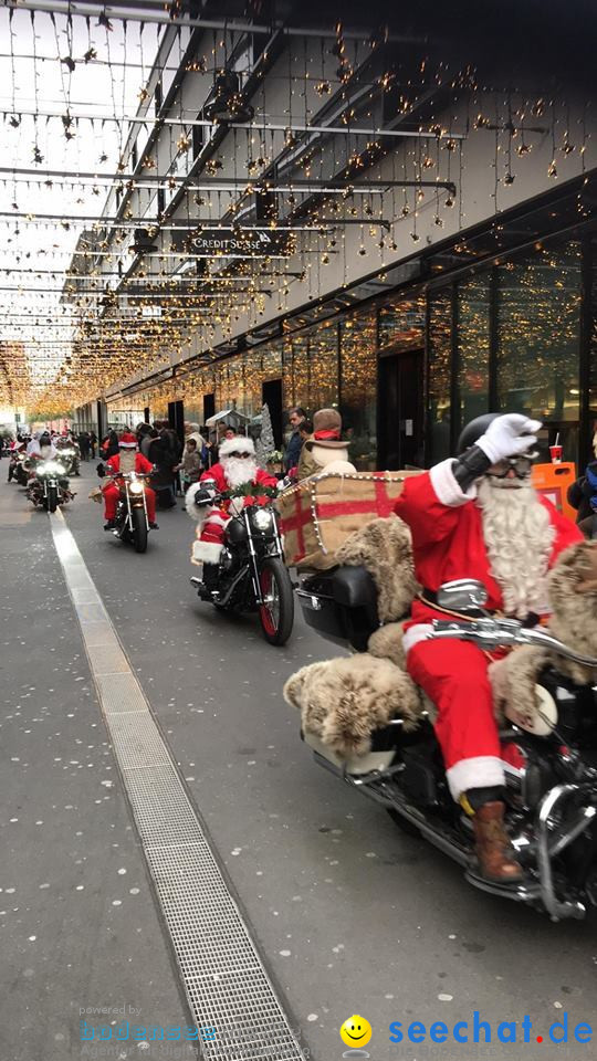 St. Nikolaus und Coca-Cola-Weihnachtstruck: Zuerich, 3.12.2017