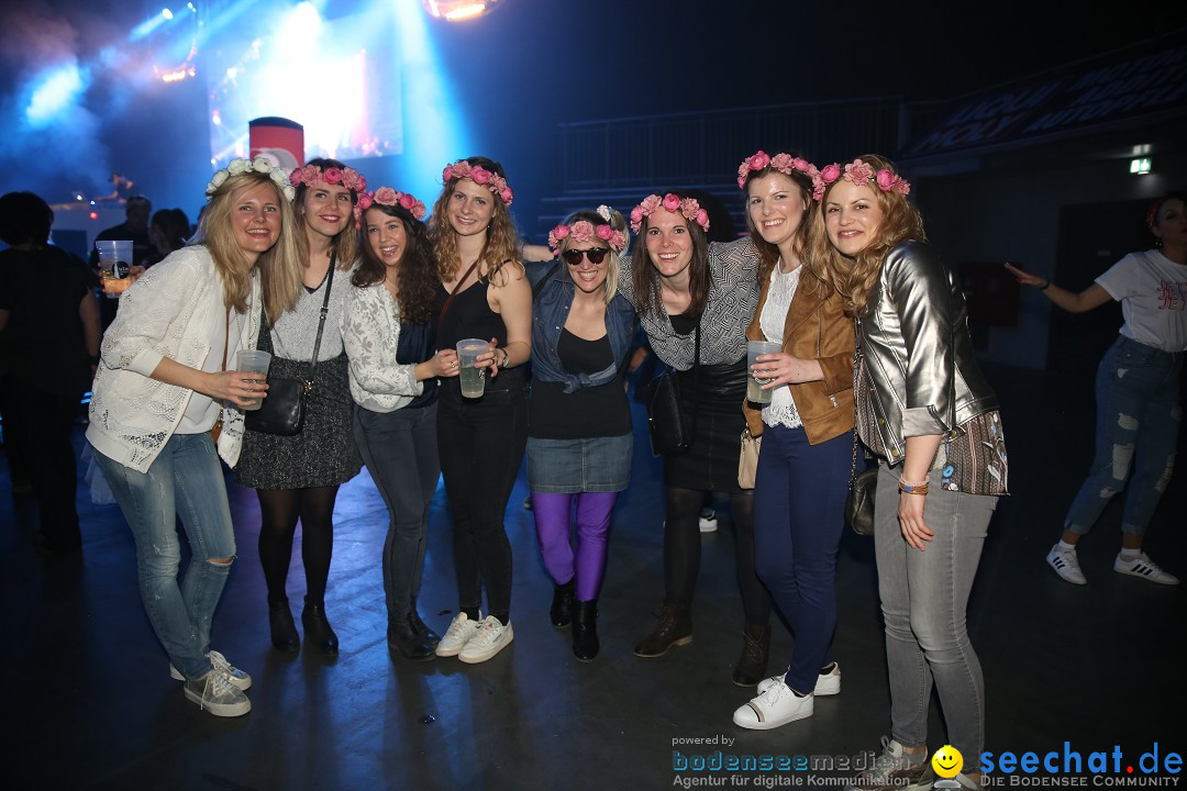 WE LOVE THE 90'S - ratiopharmarena: Neu-Ulm, 24.03.2018