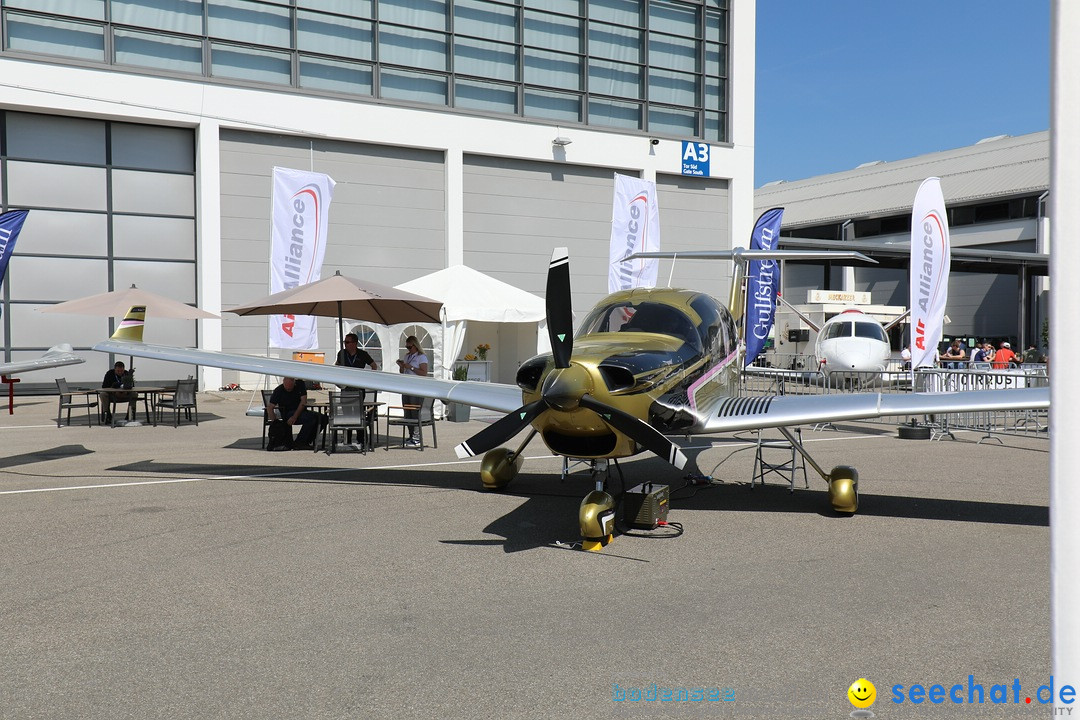 AERO - EXPO for General Aviation: Friedrichshafen am Bodensee, 21.04.2018