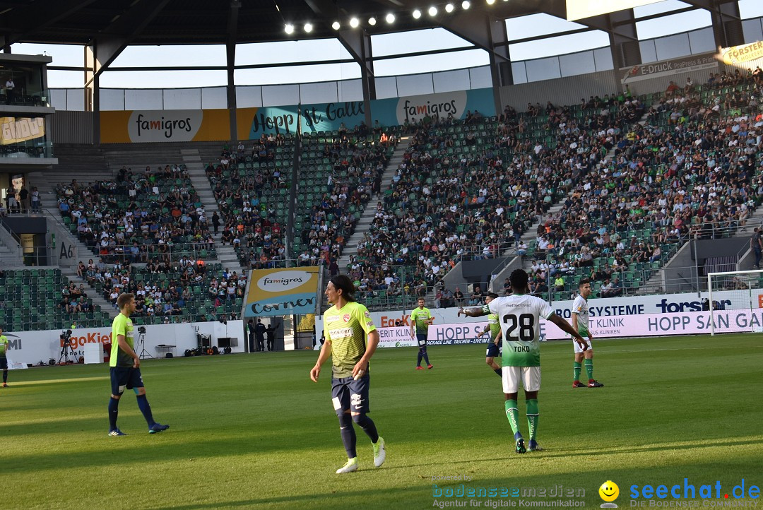 Fussball: FC ST.GALLEN 1879 vs FC THUN, St. Gallen - Schweiz, 21.04.2018