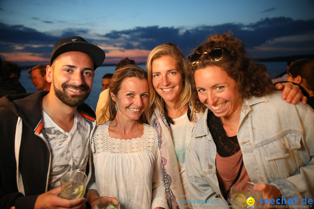 LAKE OFF MUSIC BOAT: Konstanz-Meersburg am Bodensee, 09.05.2018