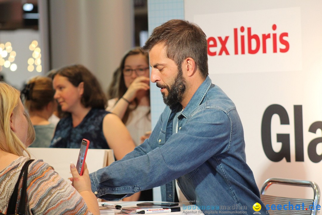 Bligg: Autogrammstunde im Glattzentrum: Wallisellen, 08.05.2018