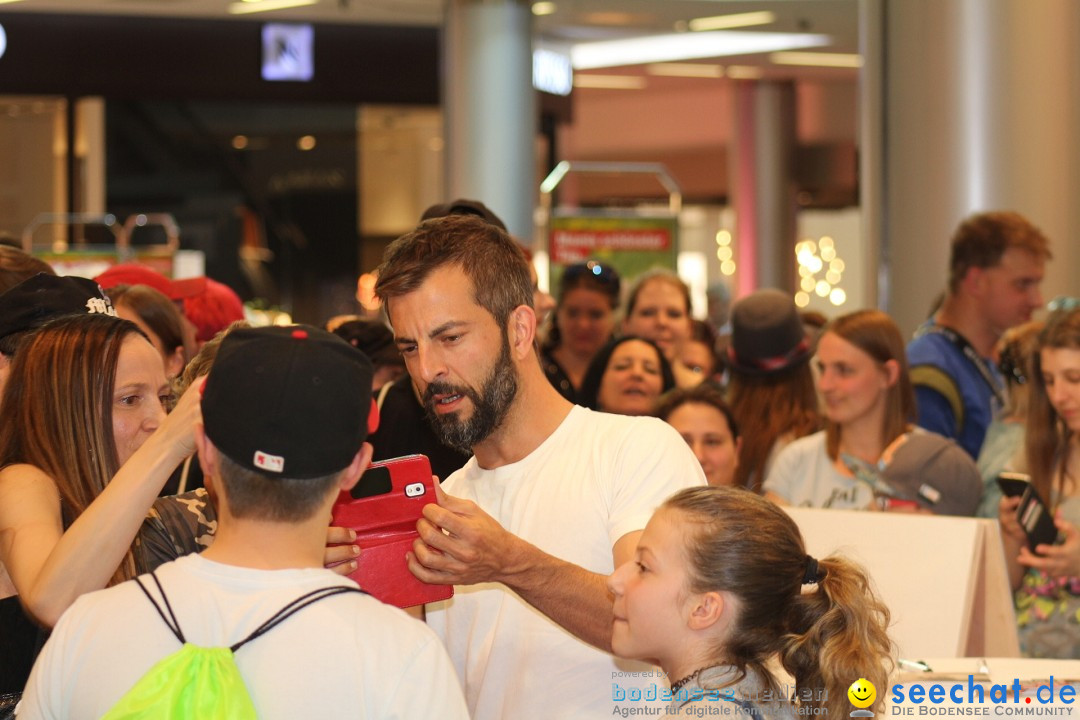 Bligg: Autogrammstunde im Glattzentrum: Wallisellen, 08.05.2018