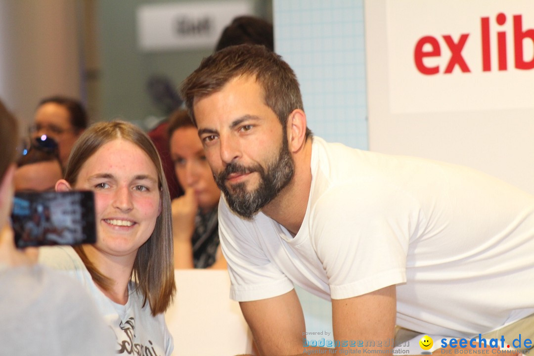 Bligg: Autogrammstunde im Glattzentrum: Wallisellen, 08.05.2018