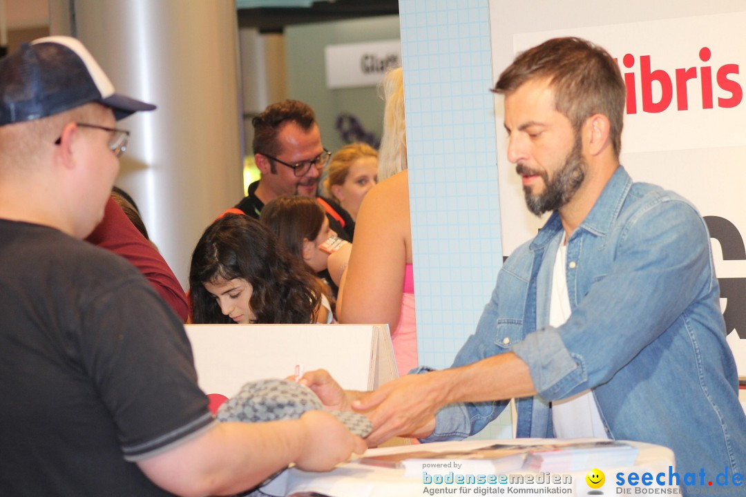 Bligg: Autogrammstunde im Glattzentrum: Wallisellen, 08.05.2018