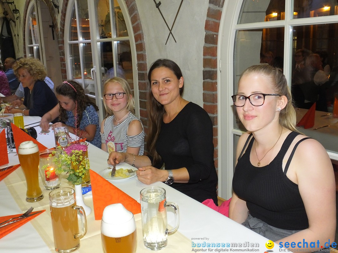 D_RMENTINGEN-Burghotel-Einweihung-180623DSCF5191