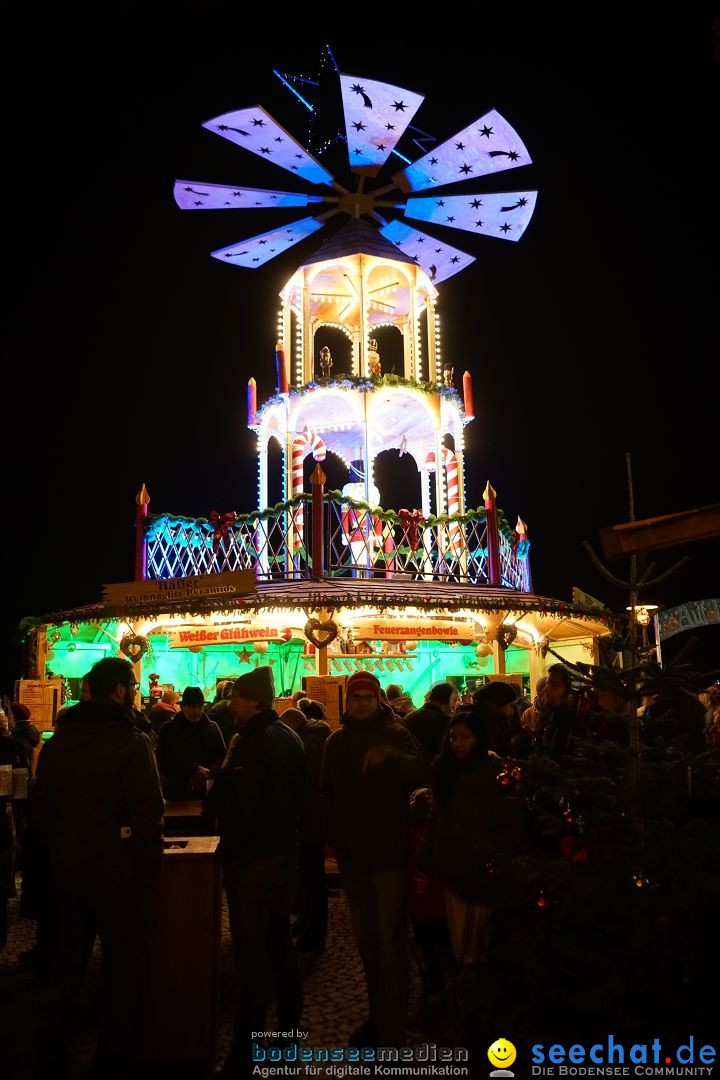 Weihnachtsmarkt mit Eisbahn: Friedrichshafen am Bodensee, 01.12.2018