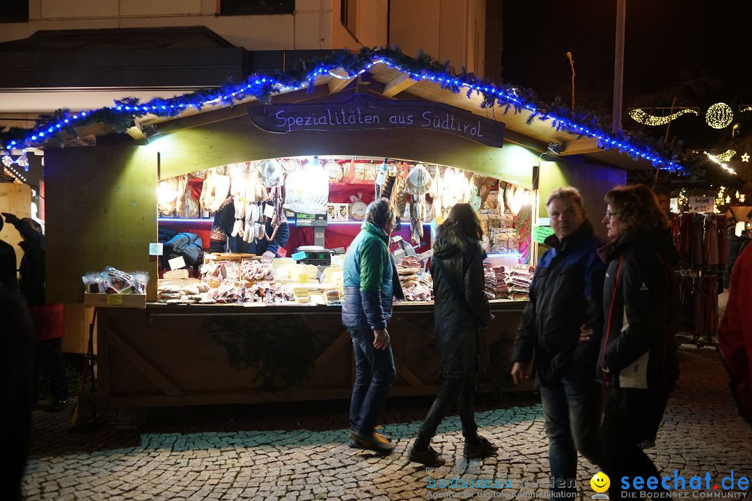 Weihnachtsmarkt mit Eisbahn: Friedrichshafen am Bodensee, 01.12.2018