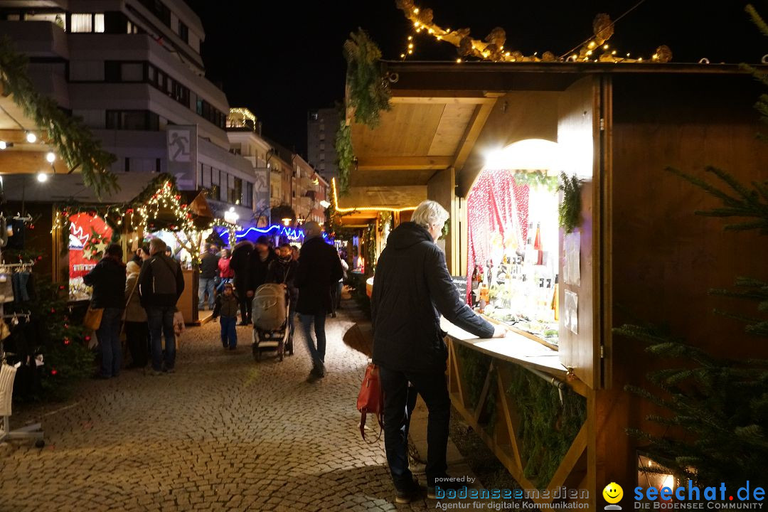 Weihnachtsmarkt mit Eisbahn: Friedrichshafen am Bodensee, 01.12.2018