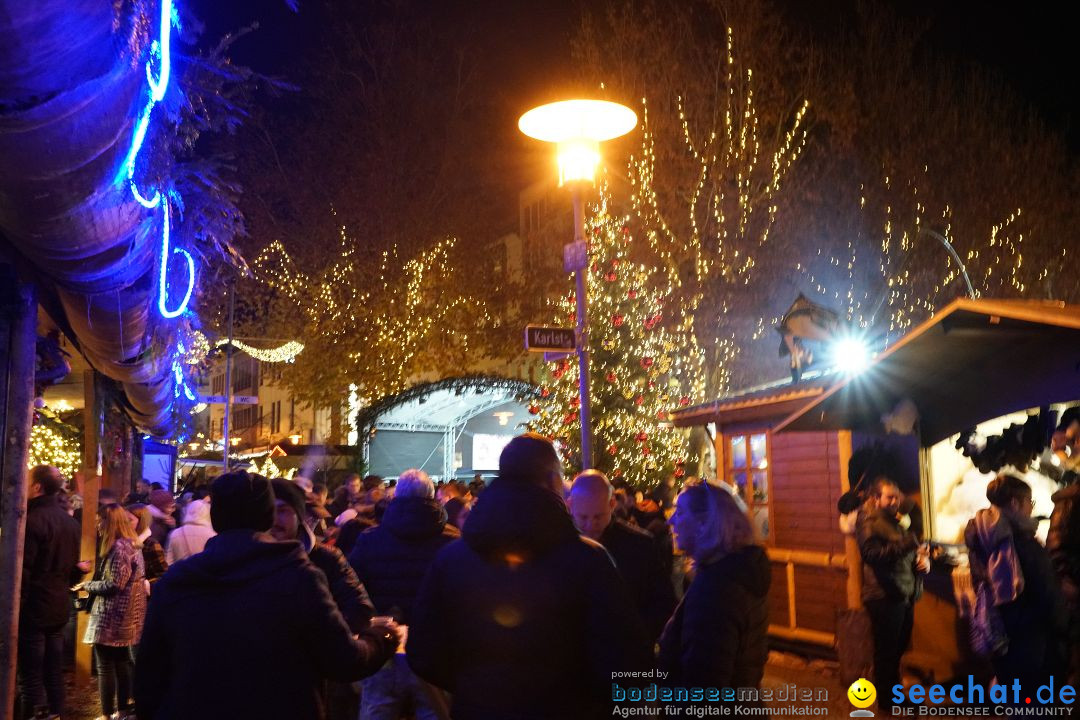 Weihnachtsmarkt mit Eisbahn: Friedrichshafen am Bodensee, 01.12.2018