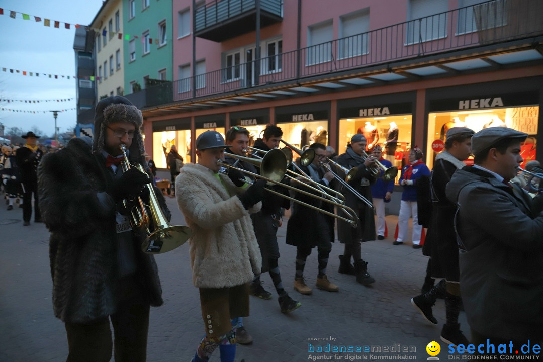 Gruenderumzug und Narrenbaumstellen: Friedrichshafen, 02.02.2019