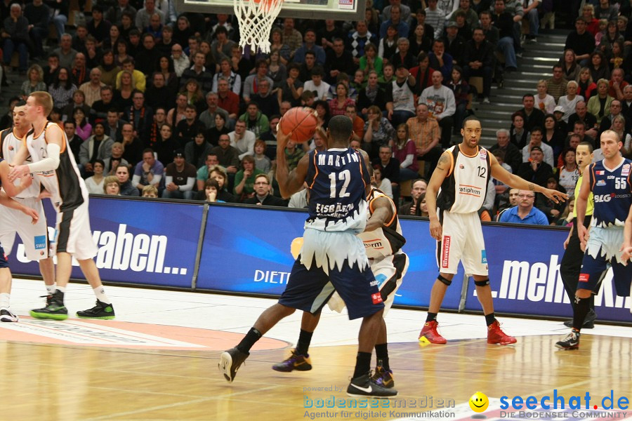 Basketball Bundesliga: ULM - BREMERHAVEN: Ulm, 27.02.2010