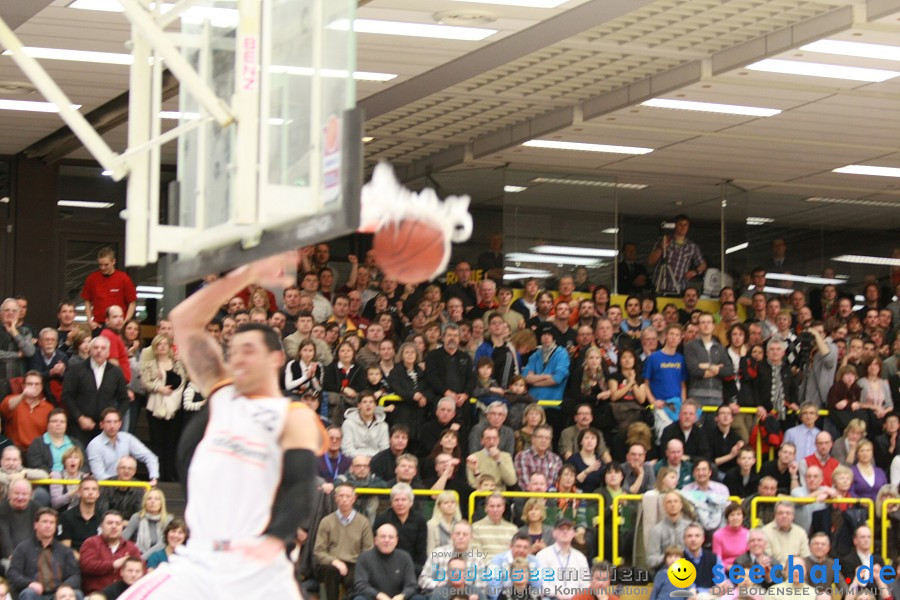 Basketball Bundesliga: ULM - BREMERHAVEN: Ulm, 27.02.2010