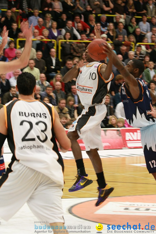 Basketball Bundesliga: ULM - BREMERHAVEN: Ulm, 27.02.2010