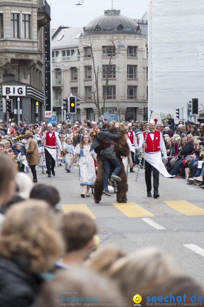 Sechselaeuten Kinderumzug - Fruehlingsfest: Zuerich, 08.04.2019