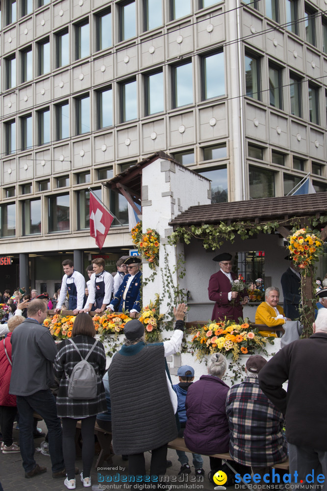 Sechselaeuten Kinderumzug - Fruehlingsfest: Zuerich, 08.04.2019