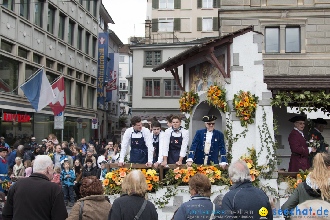 Sechselaeuten Kinderumzug - Fruehlingsfest: Zuerich, 08.04.2019