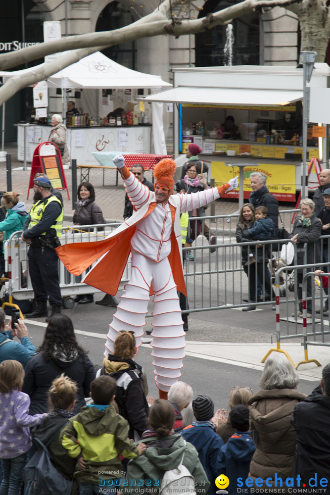 Sechselaeuten Kinderumzug - Fruehlingsfest: Zuerich, 08.04.2019