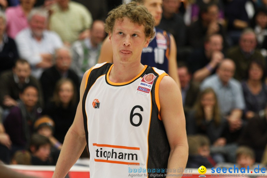 Basketball Bundesliga: ULM - BREMERHAVEN: Ulm, 27.02.2010