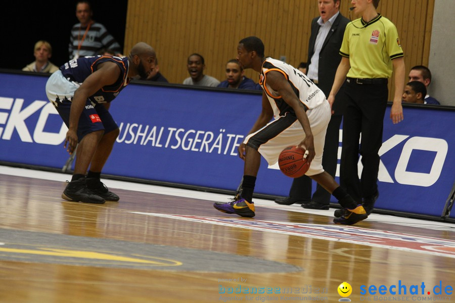 Basketball Bundesliga: ULM - BREMERHAVEN: Ulm, 27.02.2010