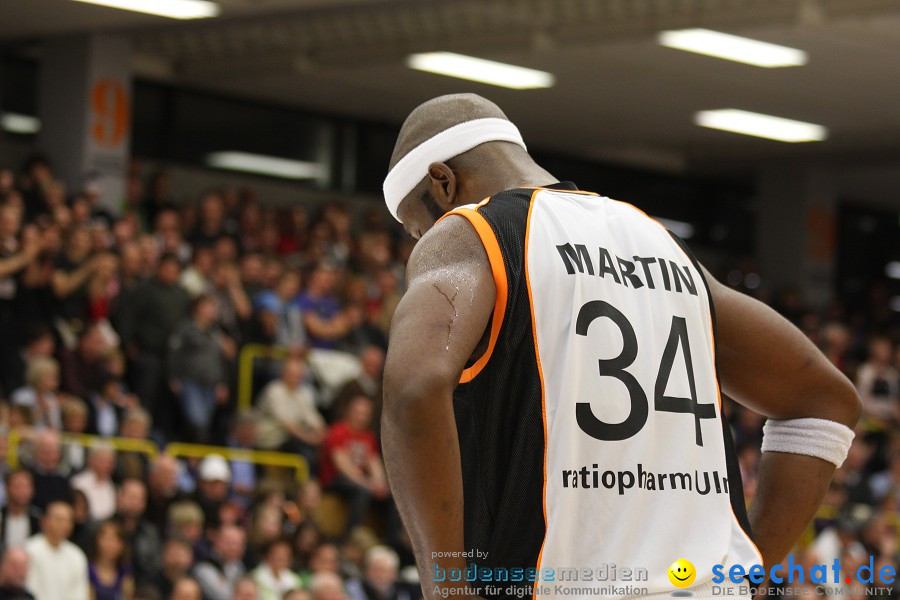 Basketball Bundesliga: ULM - BREMERHAVEN: Ulm, 27.02.2010