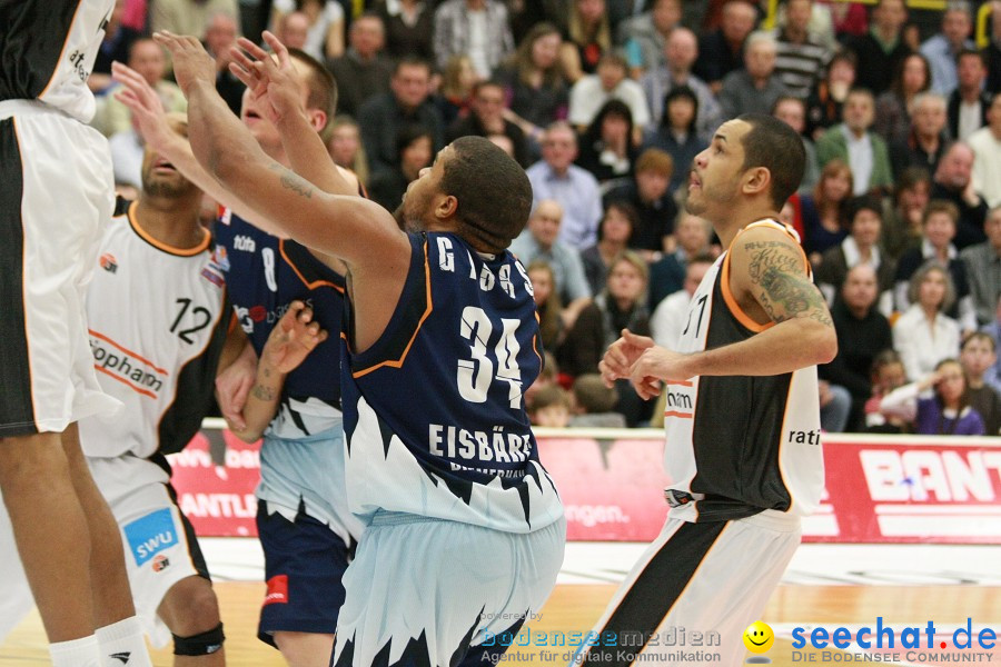 Basketball Bundesliga: ULM - BREMERHAVEN: Ulm, 27.02.2010