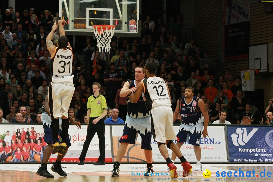 Basketball Bundesliga: ULM - BREMERHAVEN: Ulm, 27.02.2010