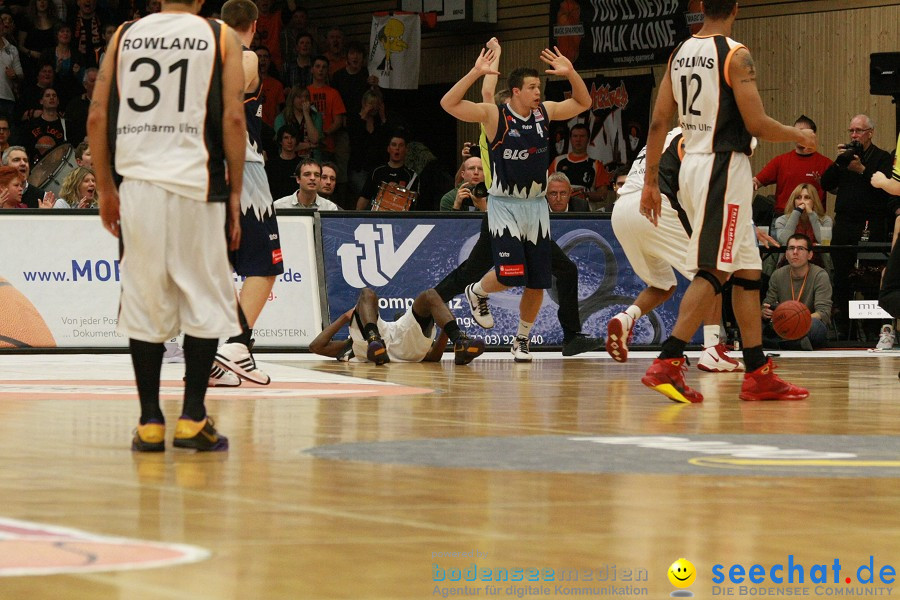 Basketball Bundesliga: ULM - BREMERHAVEN: Ulm, 27.02.2010